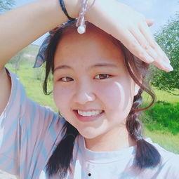 女主进娱乐圈为了吃瓜,为吃瓜而奋斗的追梦之路 第3张 女主进娱乐圈为了吃瓜,为吃瓜而奋斗的追梦之路 第3张